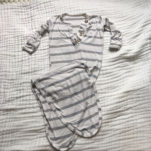 Newborn knotted gown